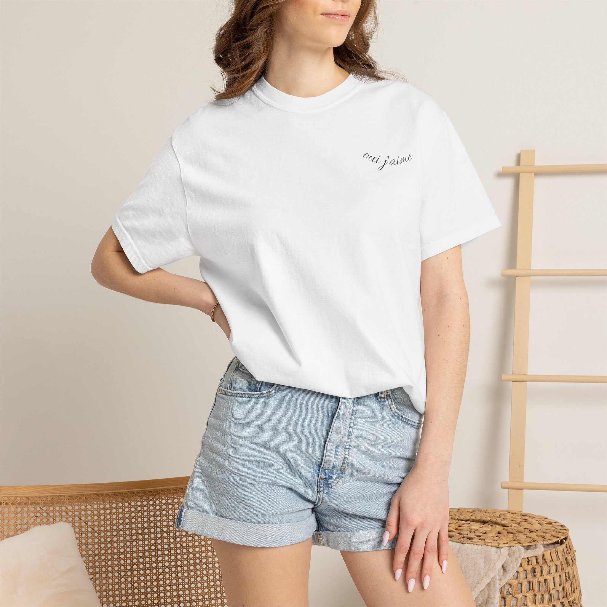 "Ma Vie à Paris" Casual Tee